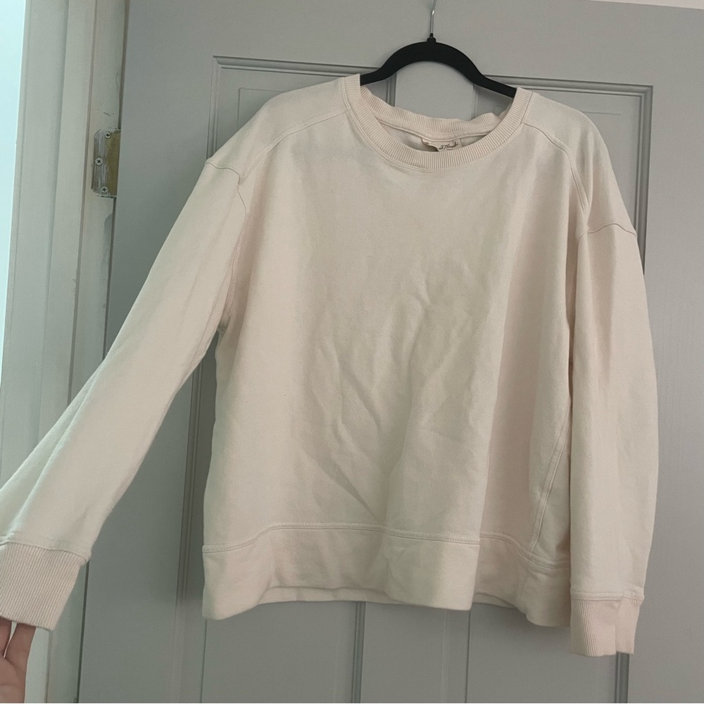 Universal Thread Cream Crewneck Sweatshirt